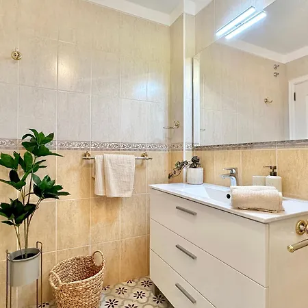 Alda Los Cristianos (Tenerife)